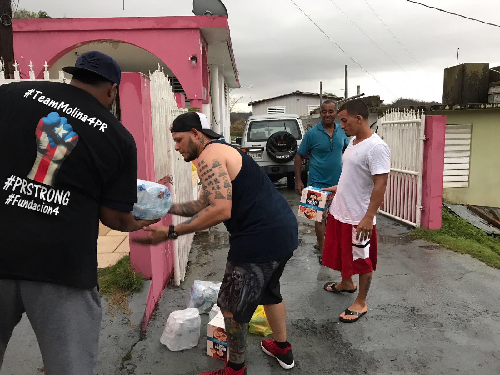 Cardinals catcher Yadier Molina in Puerto Rico (4)